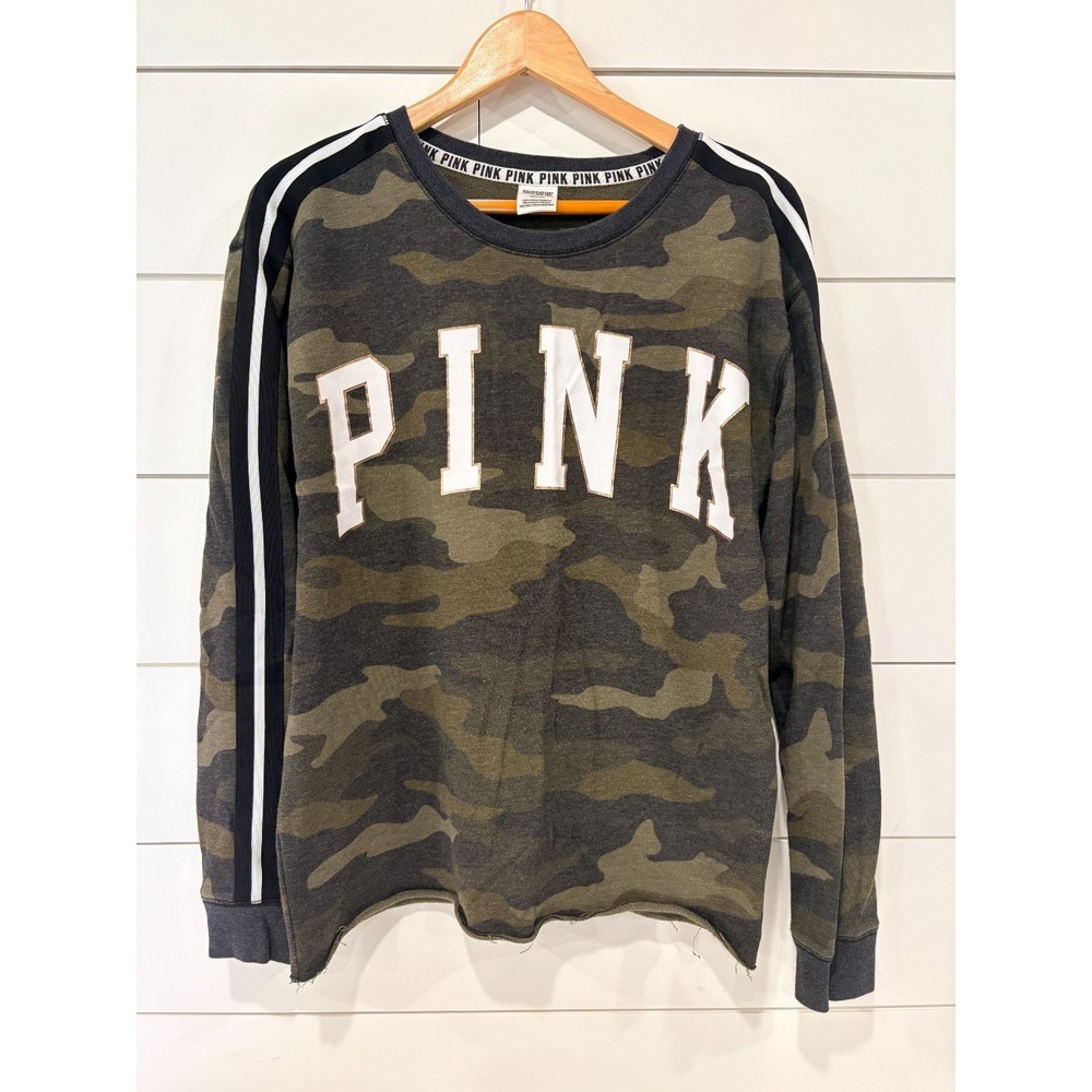 Victoria's Secret Camo Long Sleeve Shirt M PINK Logo & black/white stripe accent